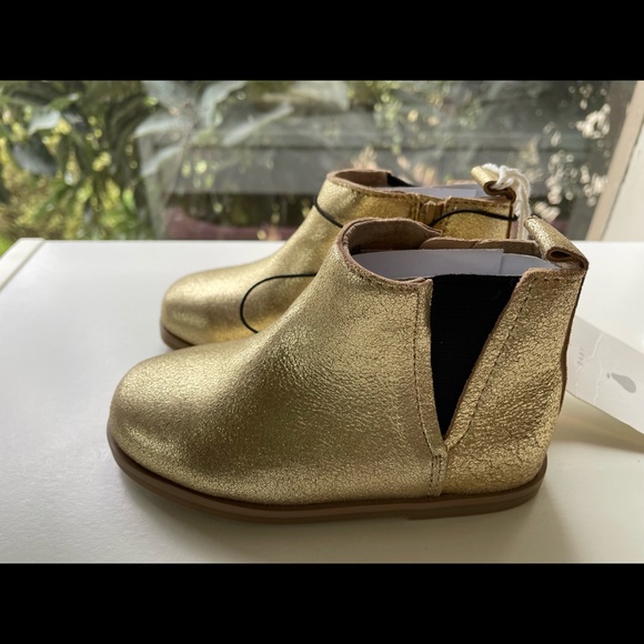 Brand New Country Road Baby Girl Gold Leather Gusset Boots - Size EU23 / AU 6 - Picture 4 of 10